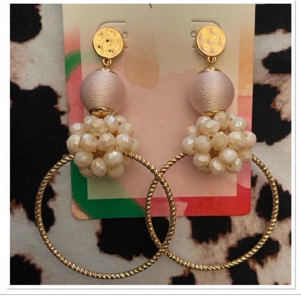Lilly Pulitzer Earrings Look For Necklace